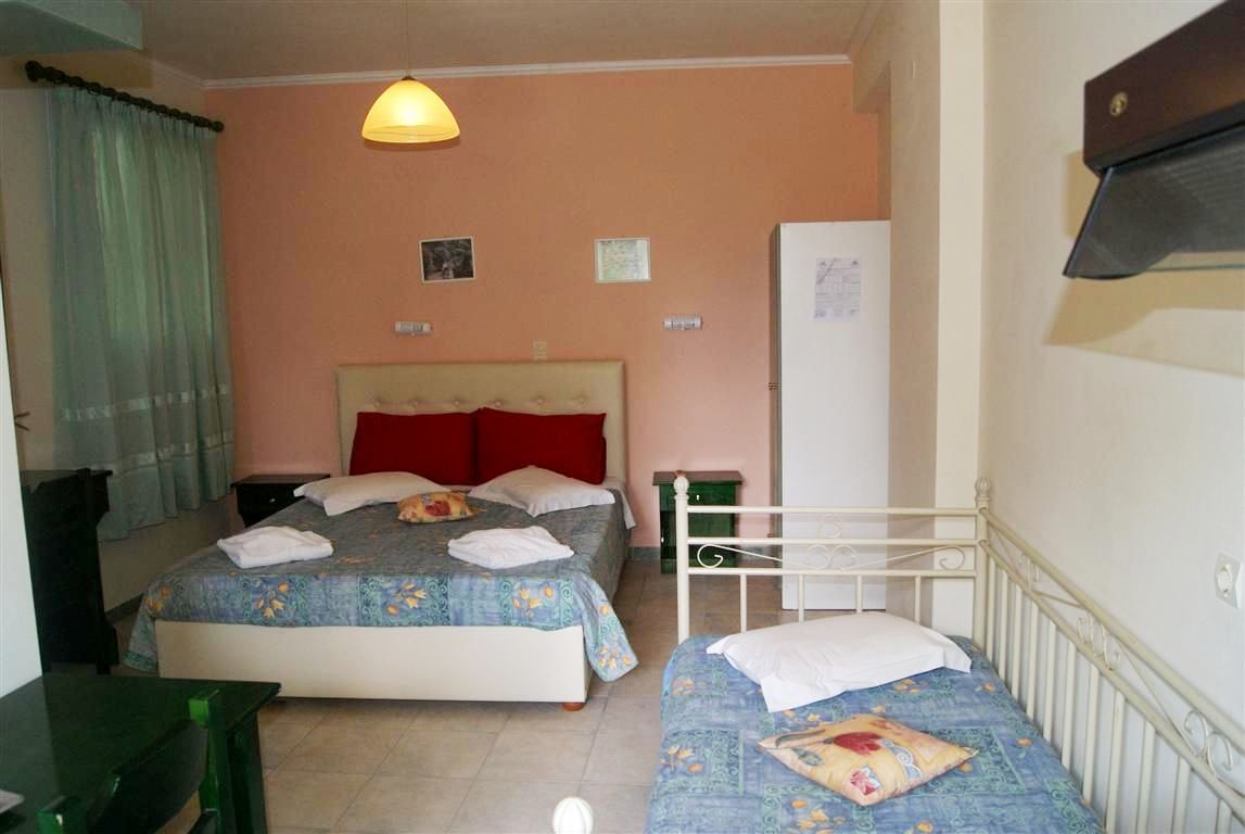 Maria Apartments Lourdata  Exteriör bild